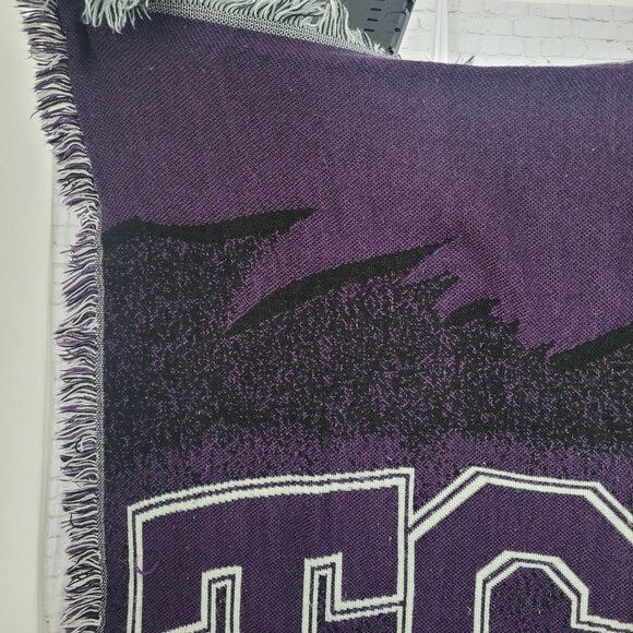 TCU Texas Christian University Purple Black Horned Frogs Throw Blanket 54x41" - Picture 5 of 9